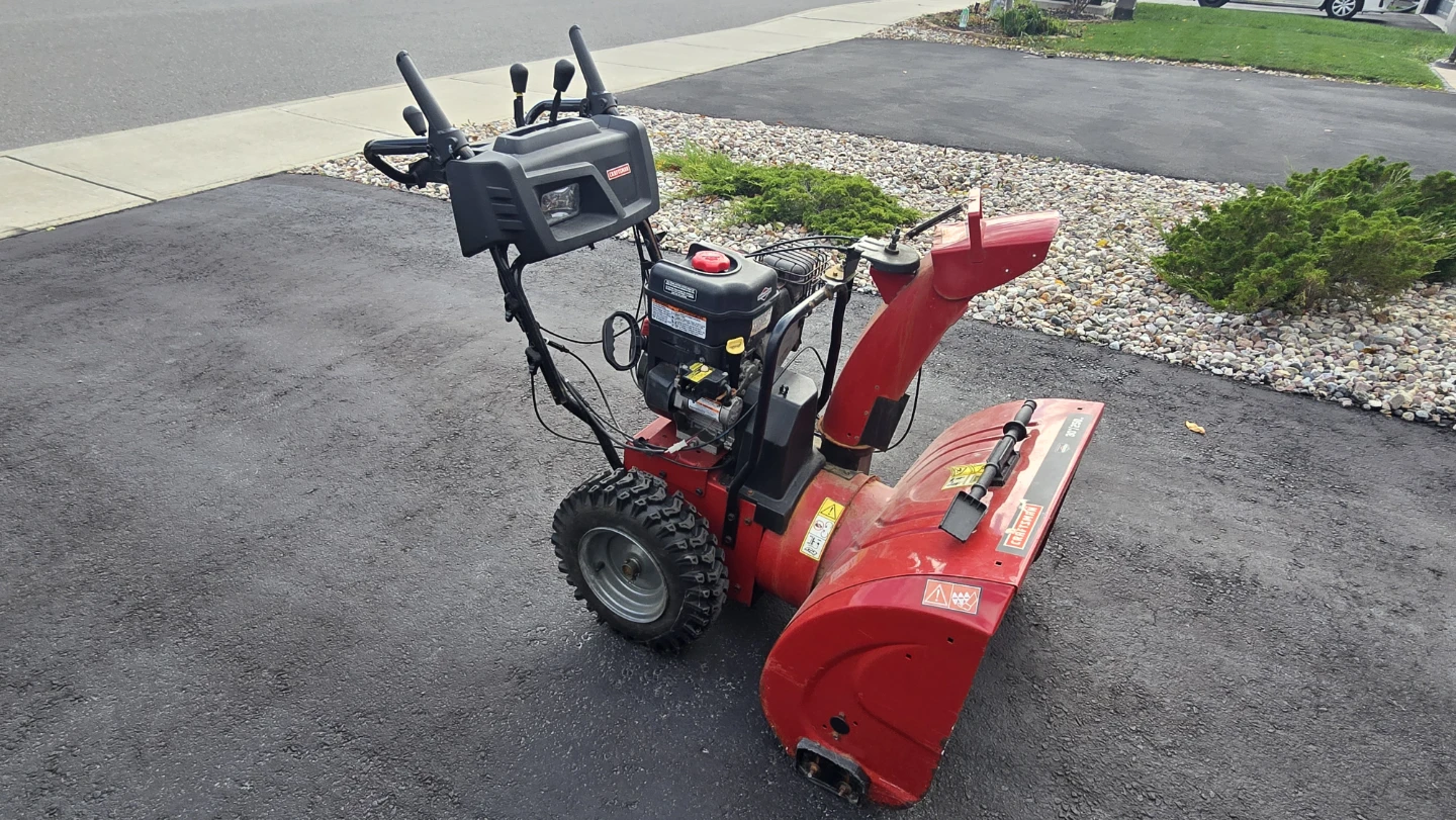 Snowblower - Sears Craftsman 30 inch