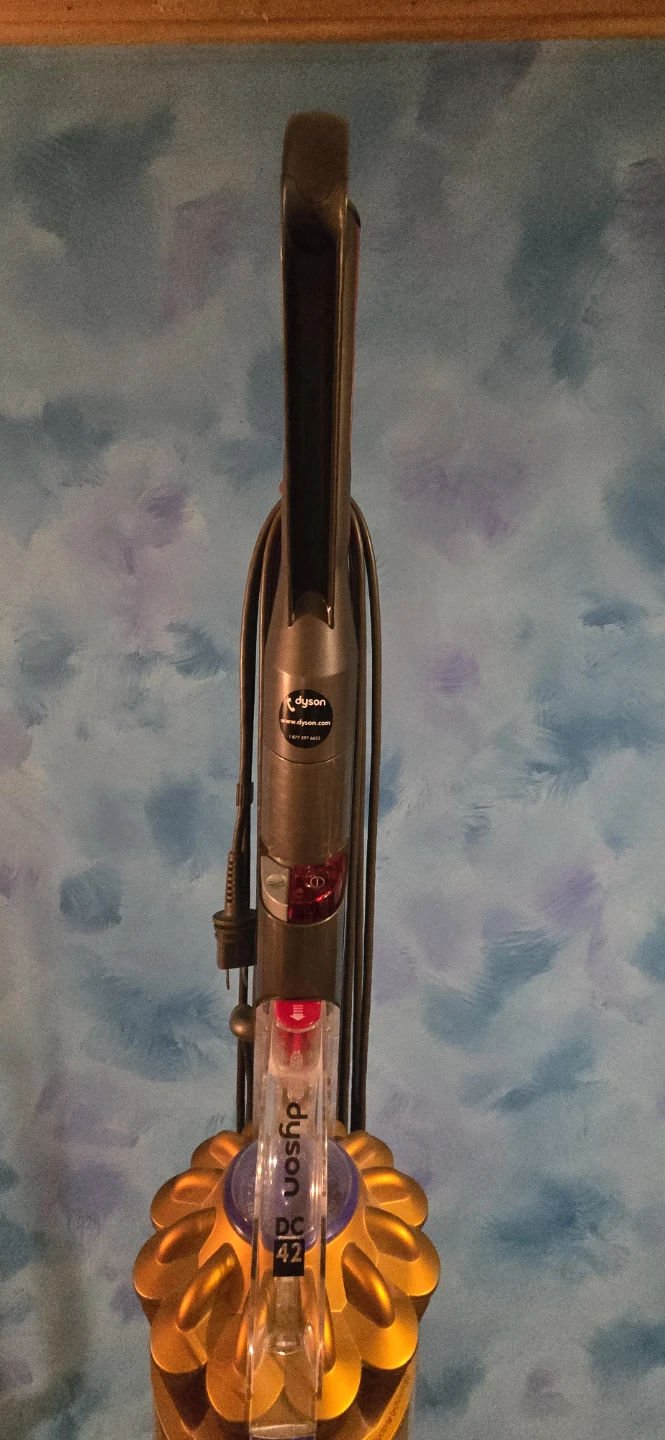 Dyson Vacuum cleaner
