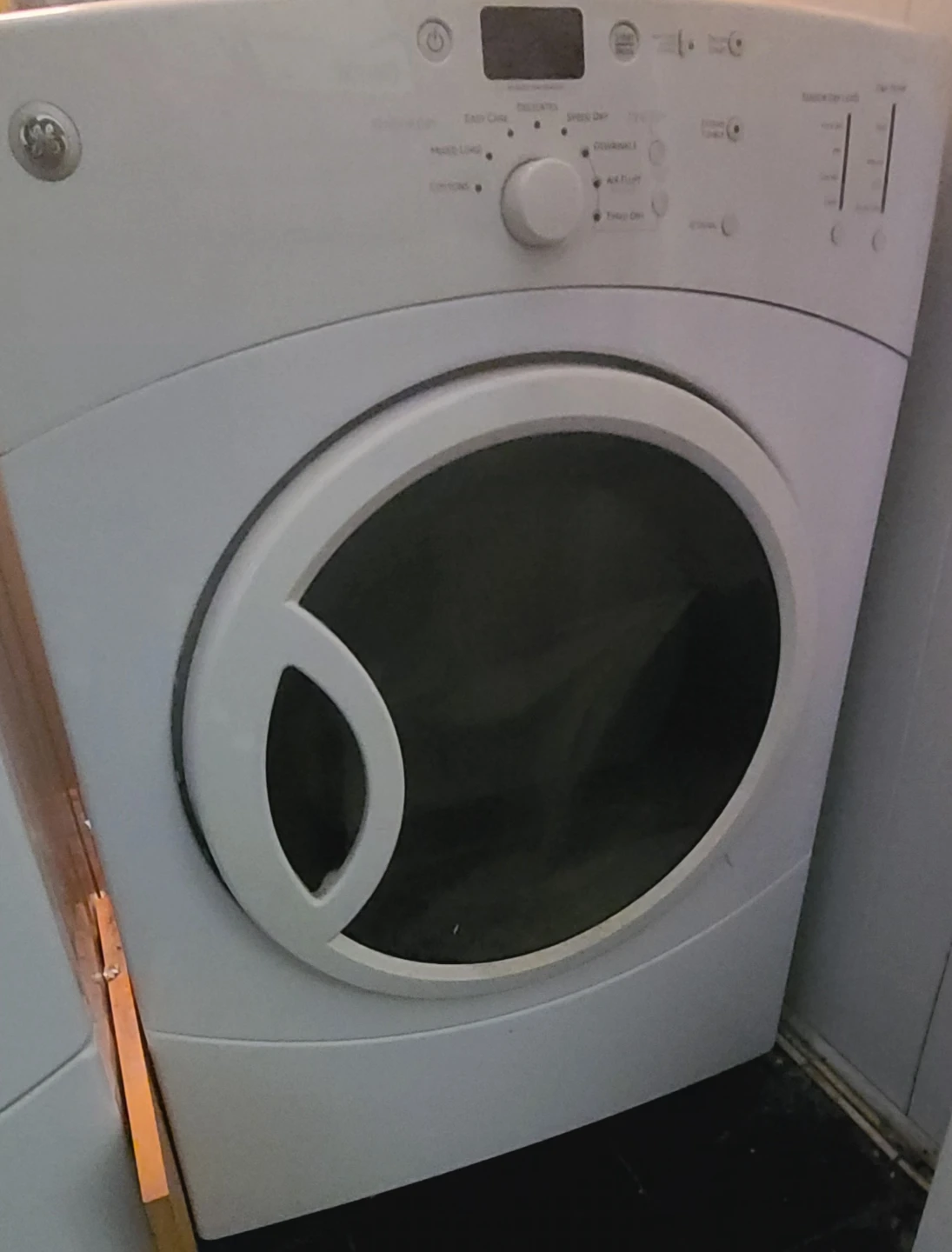 GE Front Load Washer and Dryer Set - photo 3