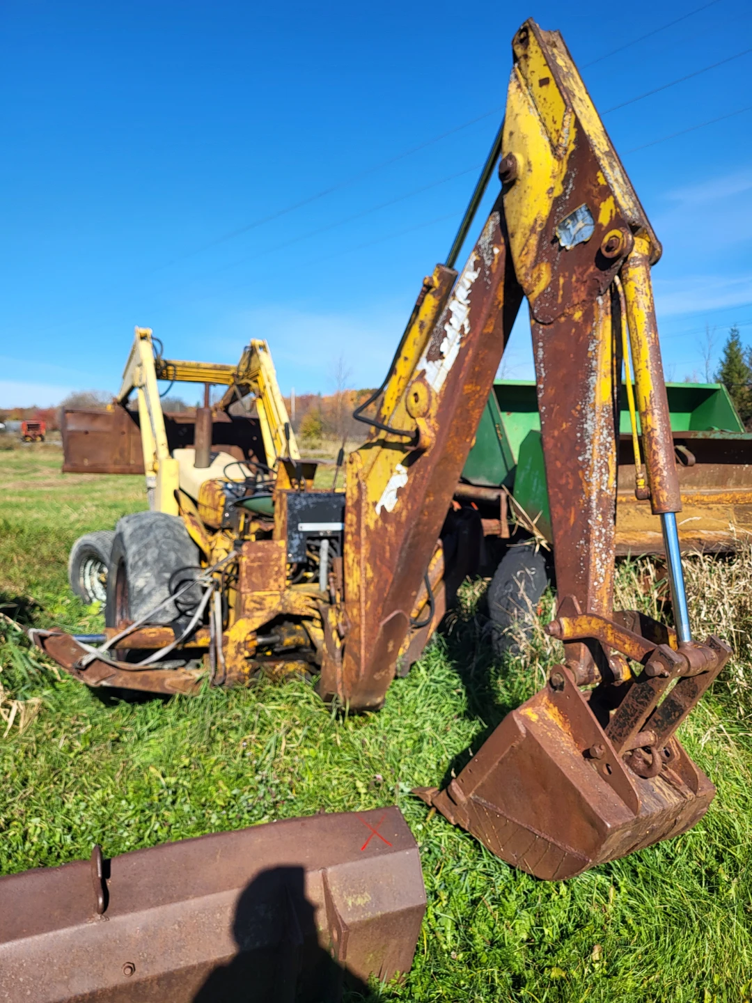 John Deere 300 Series Backhoe Loader - photo 4