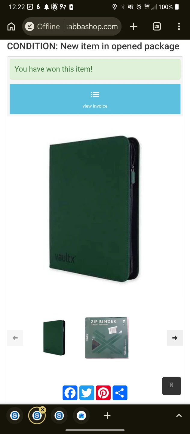 Vault X 12-Pocket Zip Binder - Green