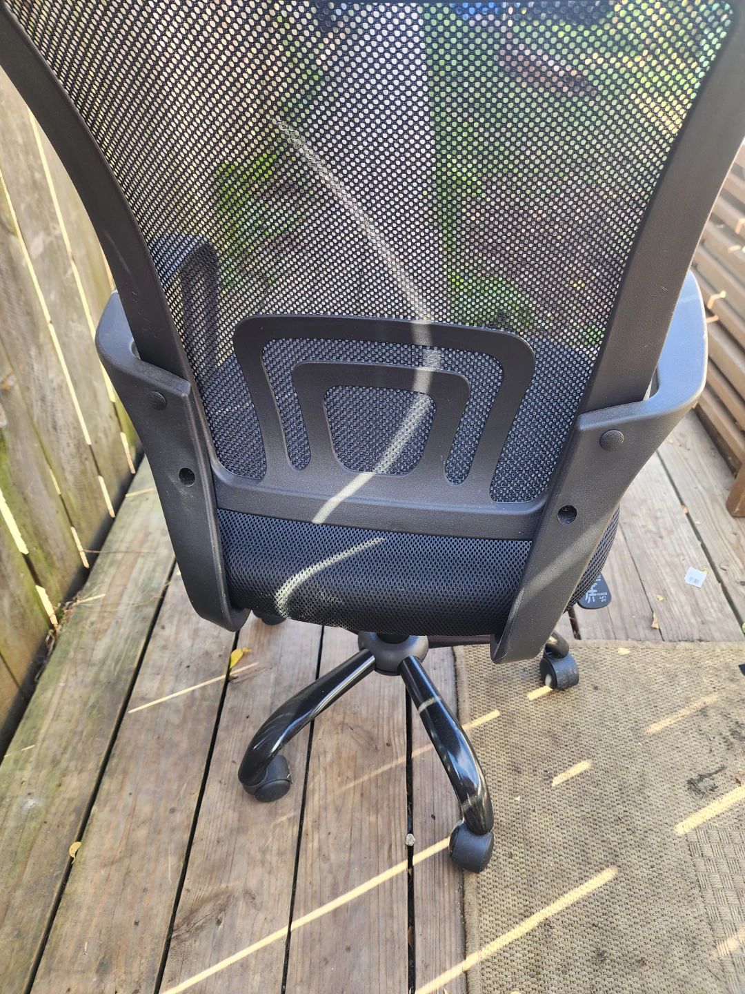 Black Mesh Office Chair - photo 2