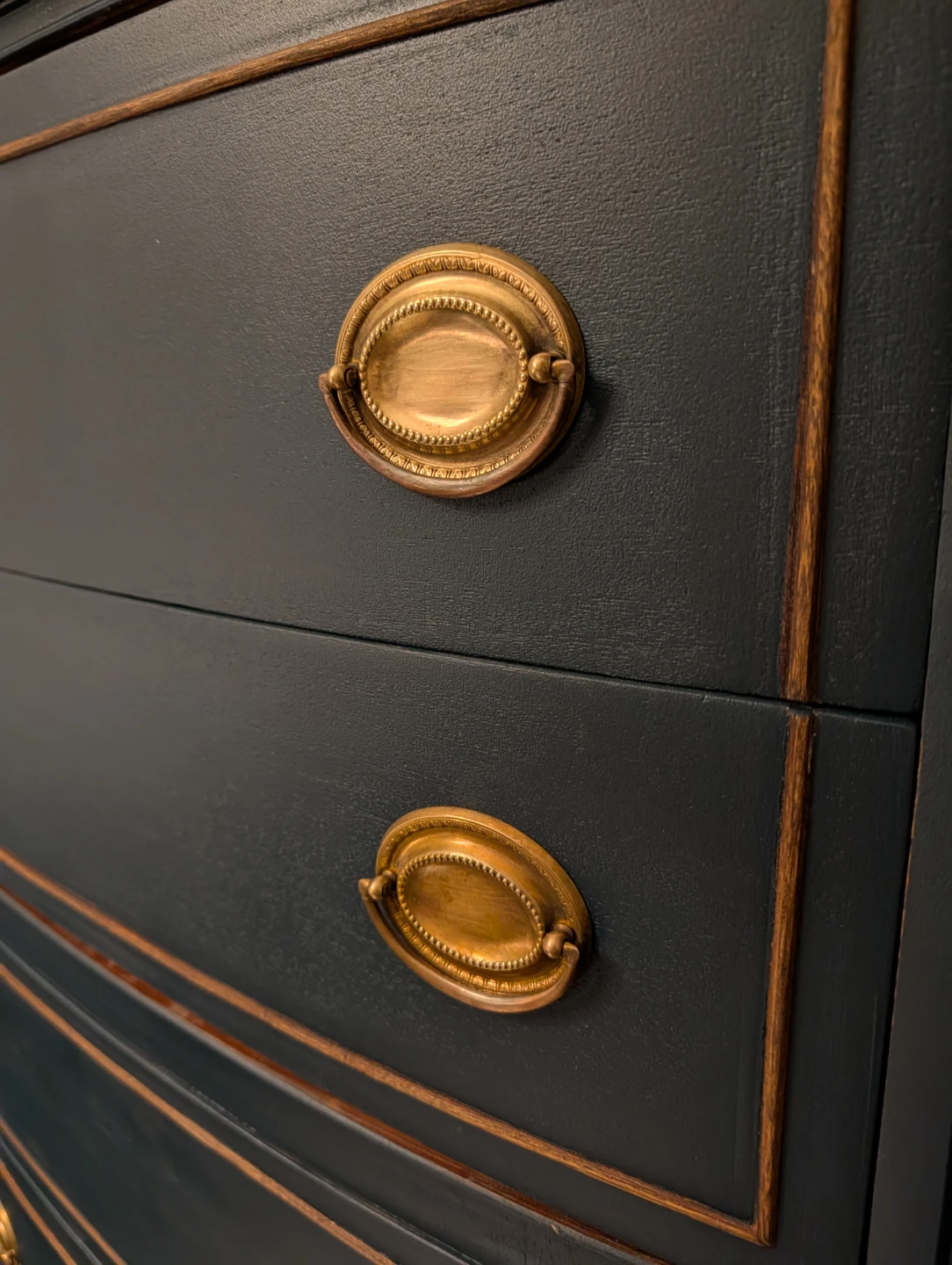 James McCreery & Co. Antique Dresser - photo 2