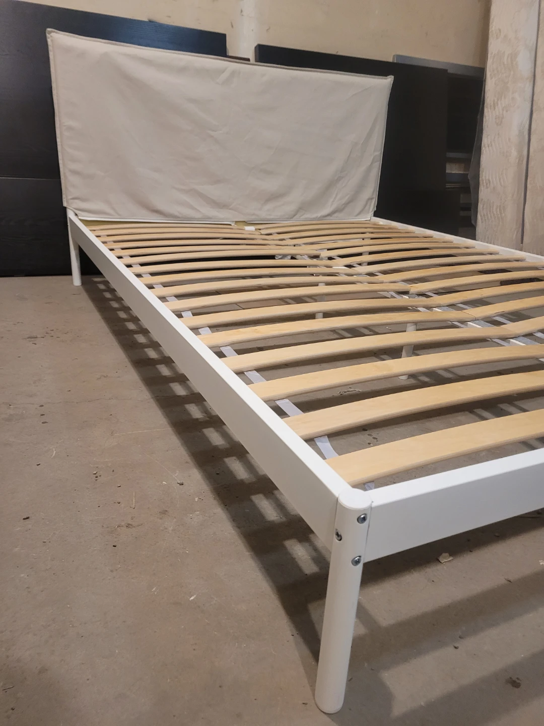 Delivery - ikea Double Bed Frame - photo 2