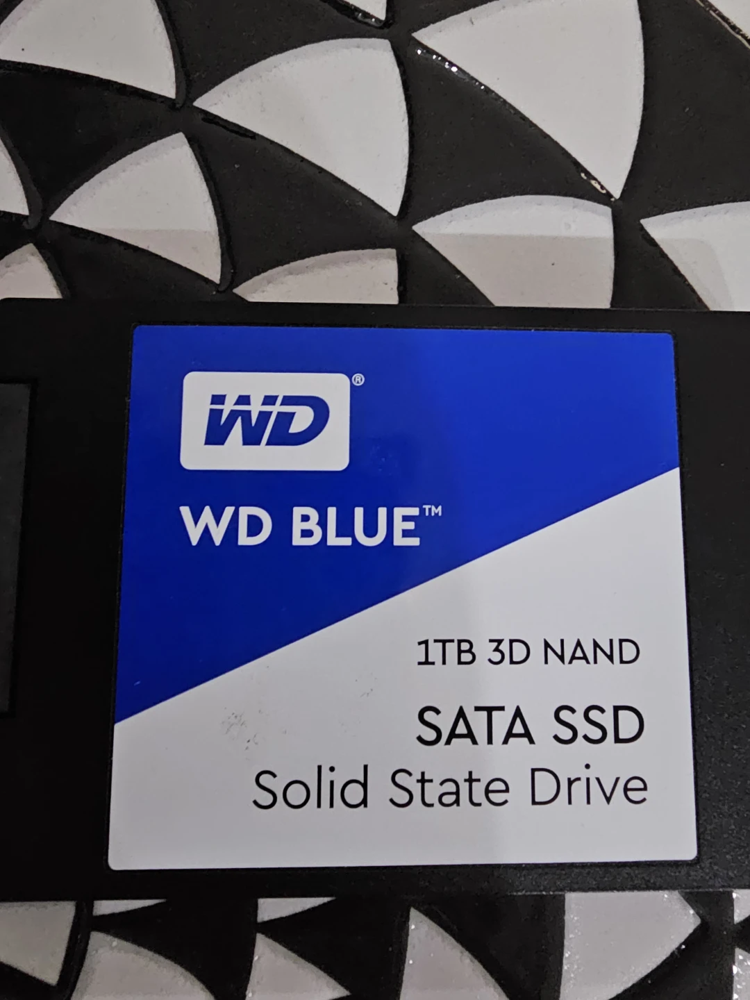 WD Blue 1TB 3D NAND SATA SSD