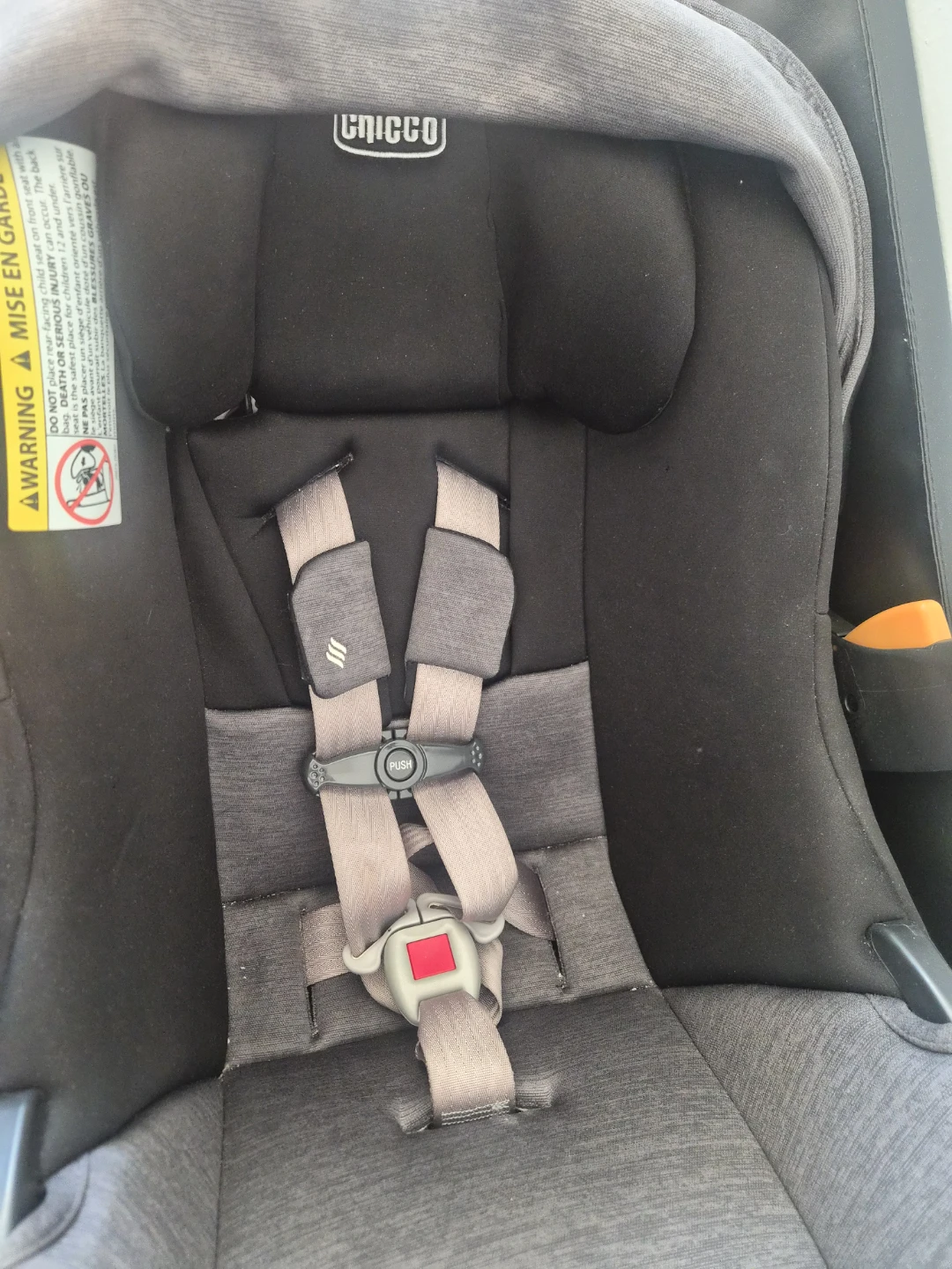 Chicco KeyFit 35 Infant Car Seat and Base - photo 3