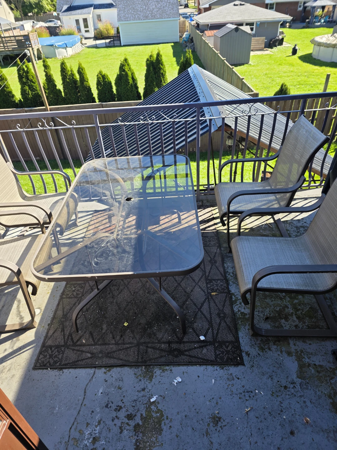 Free padio table and 4 chairs