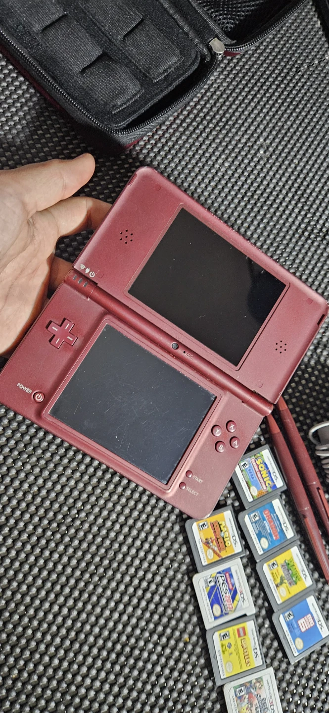 Nintendo DSi XL Crimson Red Bundle with 8 Games