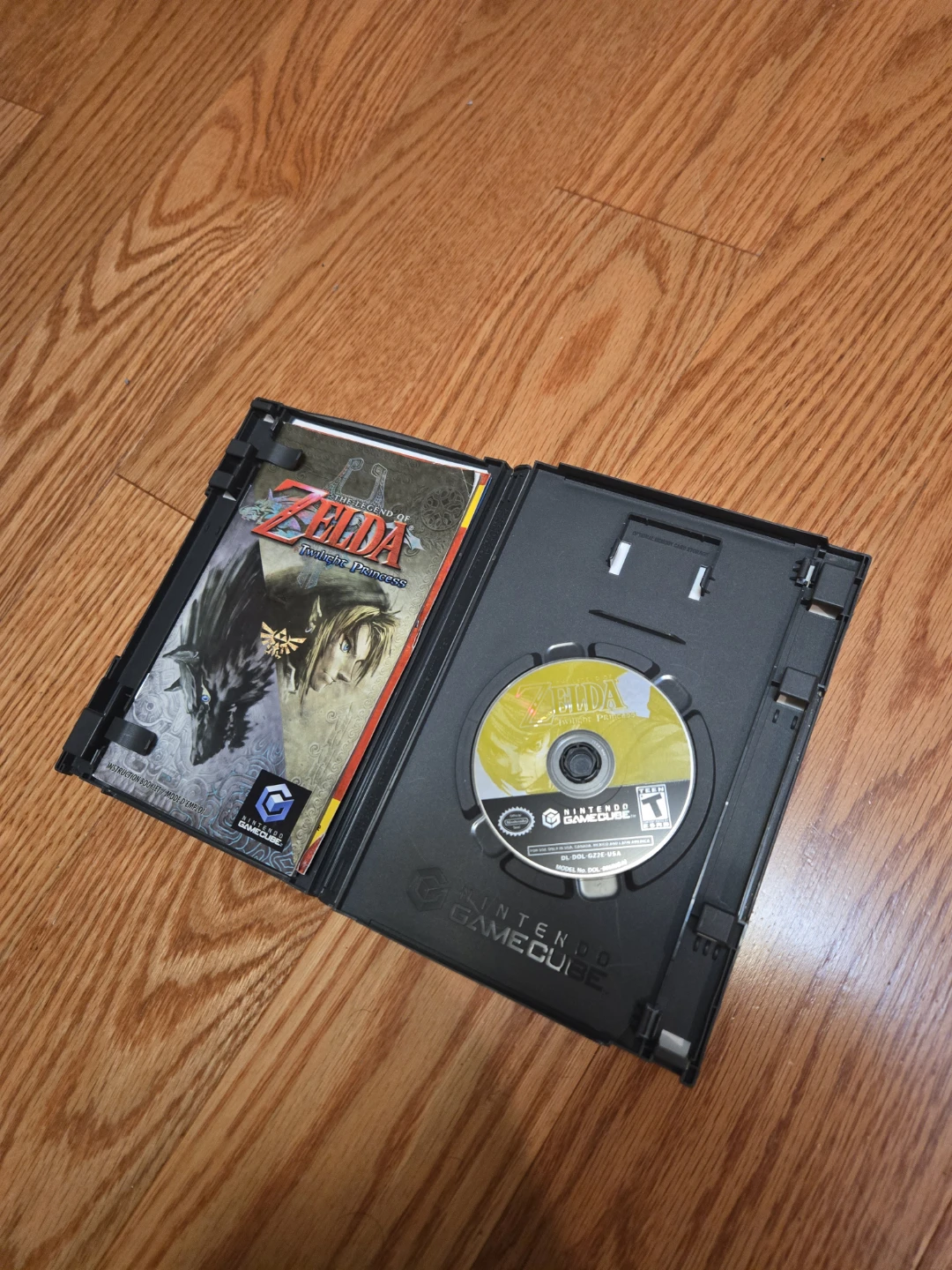 The Legend Of Zelda: Twilight Princess CIB - photo 2