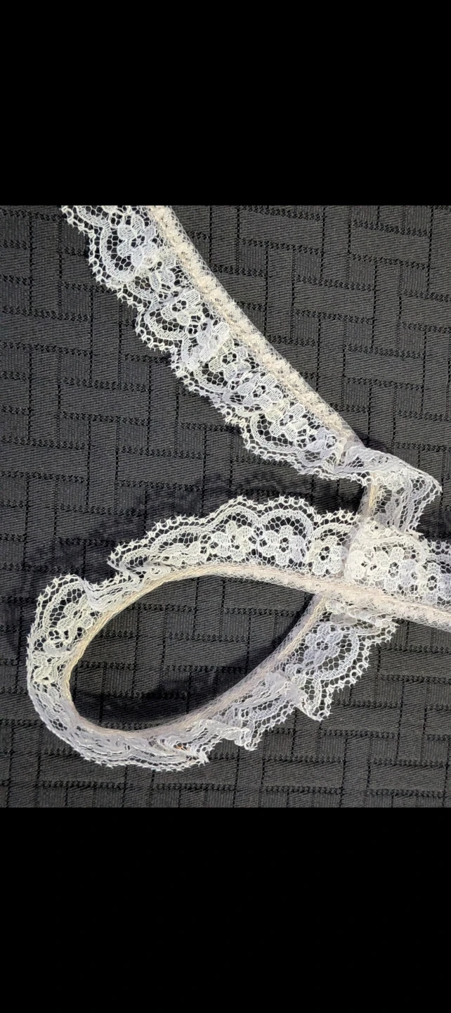 Cream White Vintage Rusched Floral Lace Trim per yard - photo 2