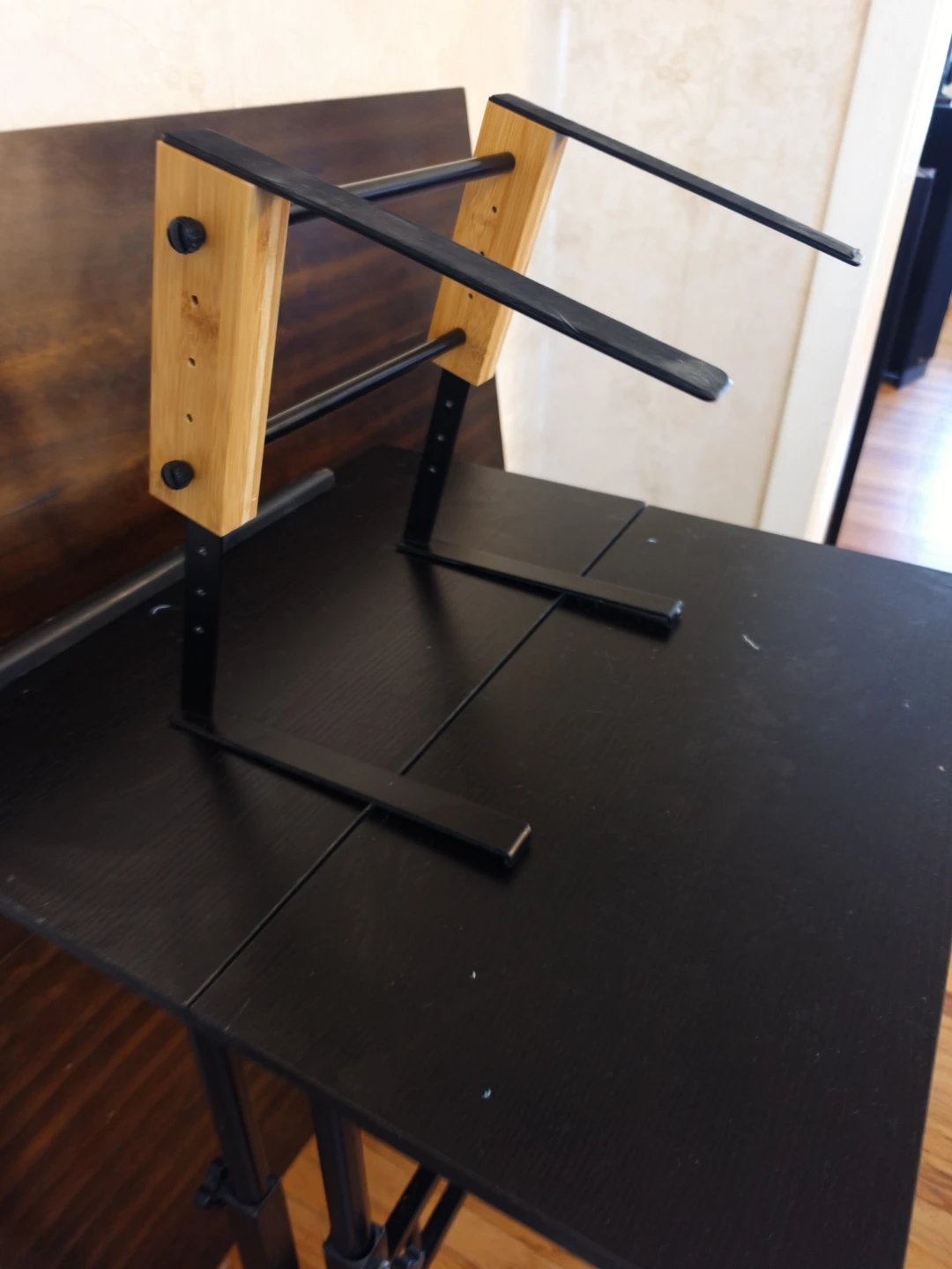 Adjustable Wood and Metal Laptop Stand. - photo 3