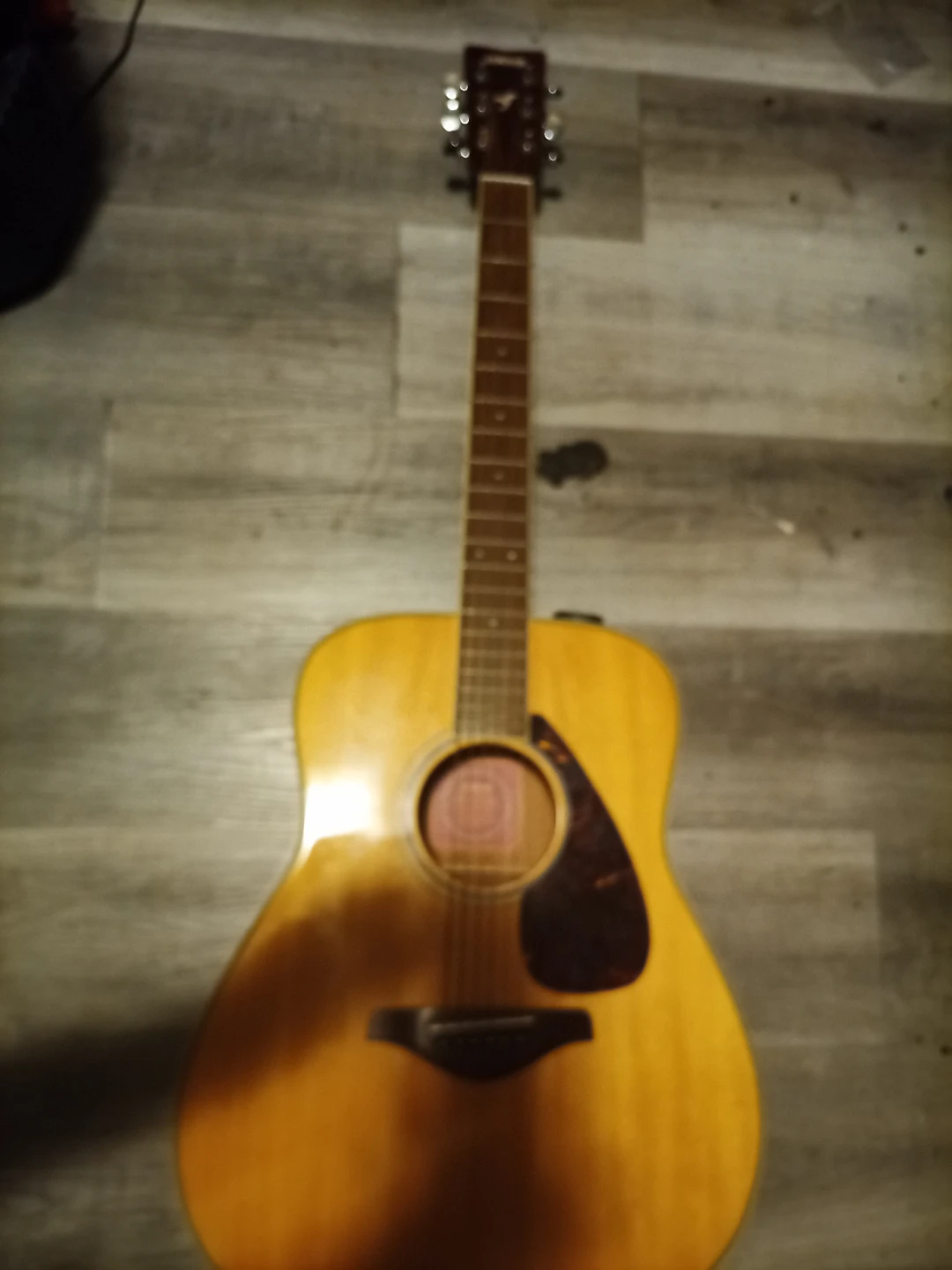 Yamaha Acoustic Guitar with Gig Bag - photo 2