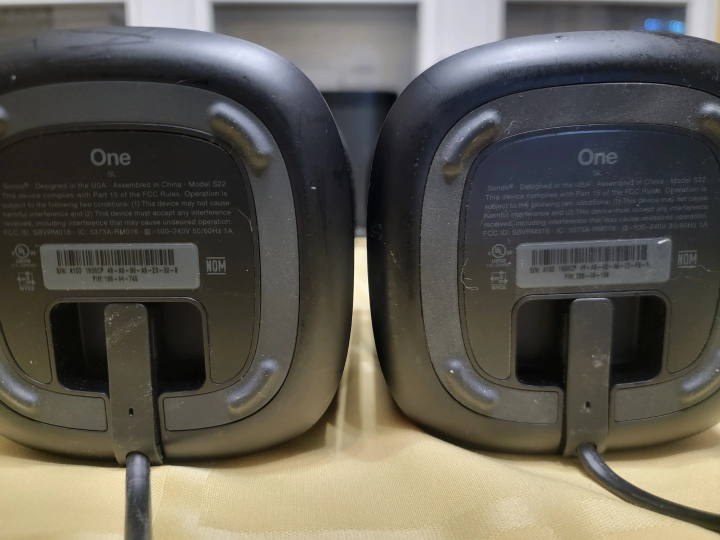Pair of Black Sonos One SL Speakers model s22 - photo 4