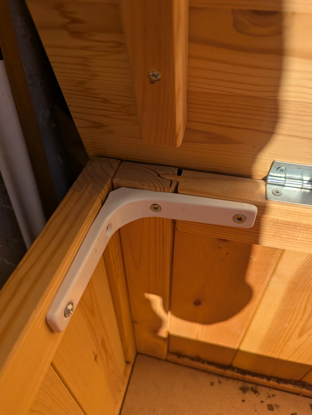 Solid Wood Storage Chest - photo 3