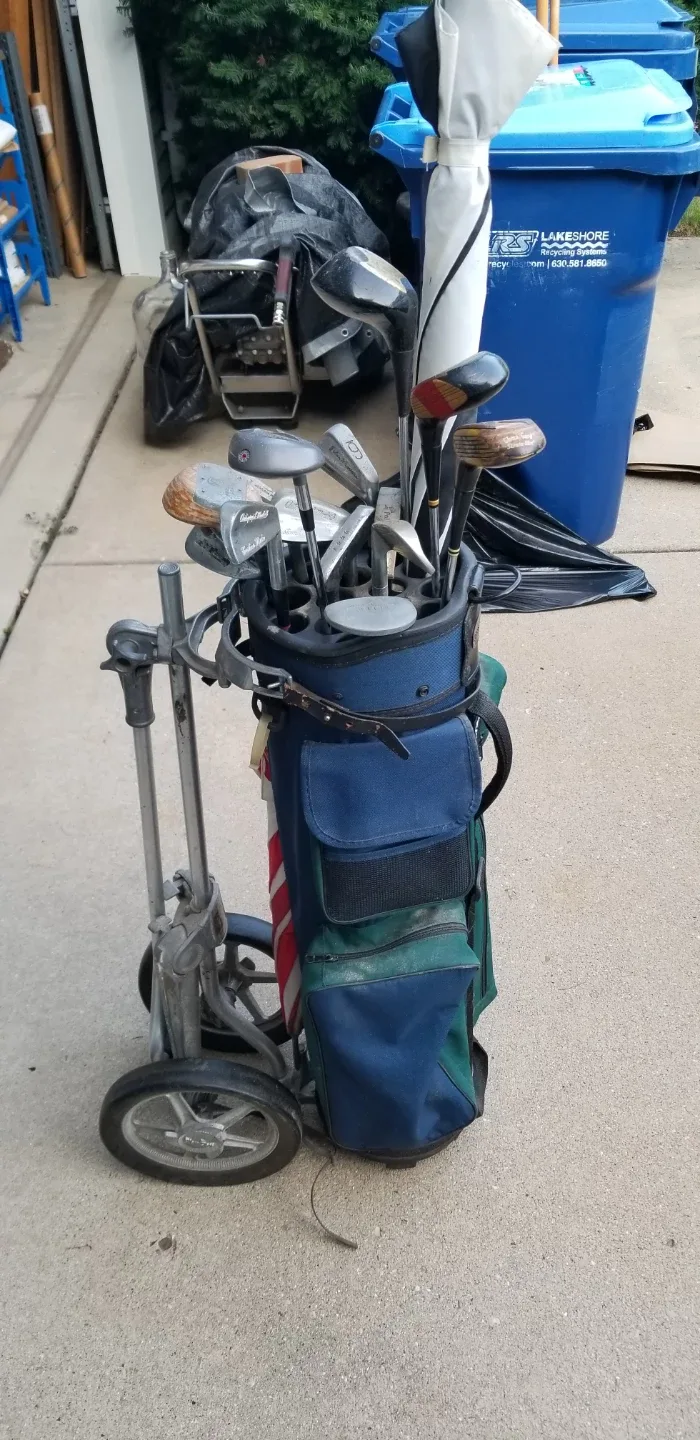 Vintage Golf Club Set with Bag and Pull Cart
