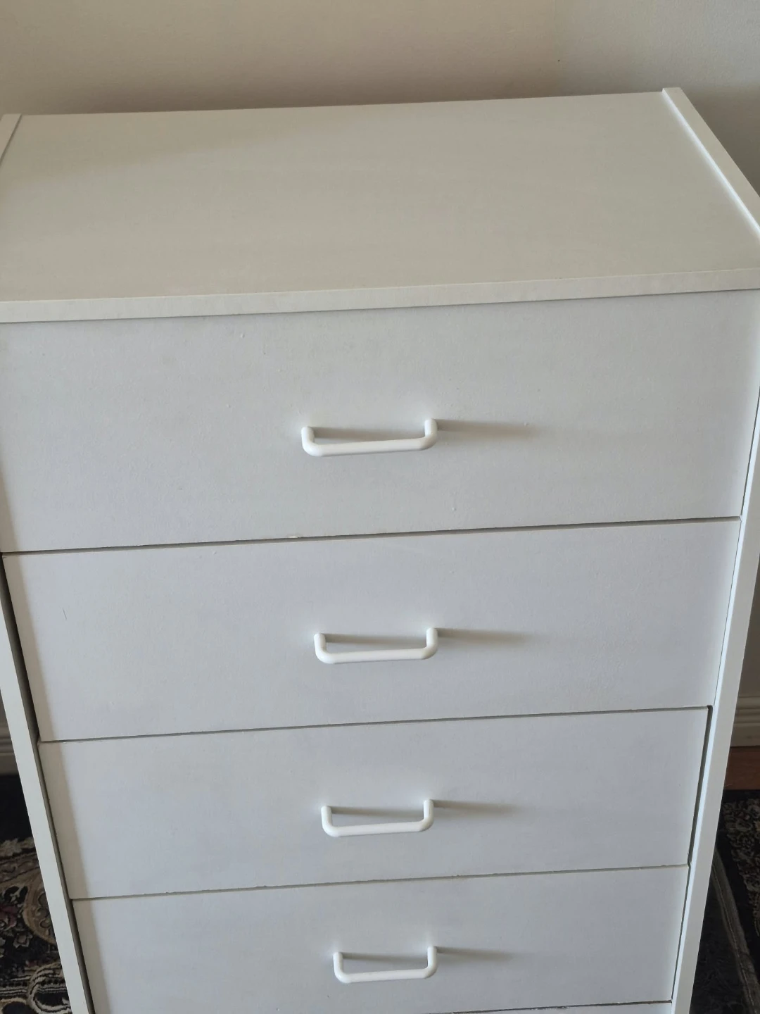White 4-Drawer Chest - photo 4