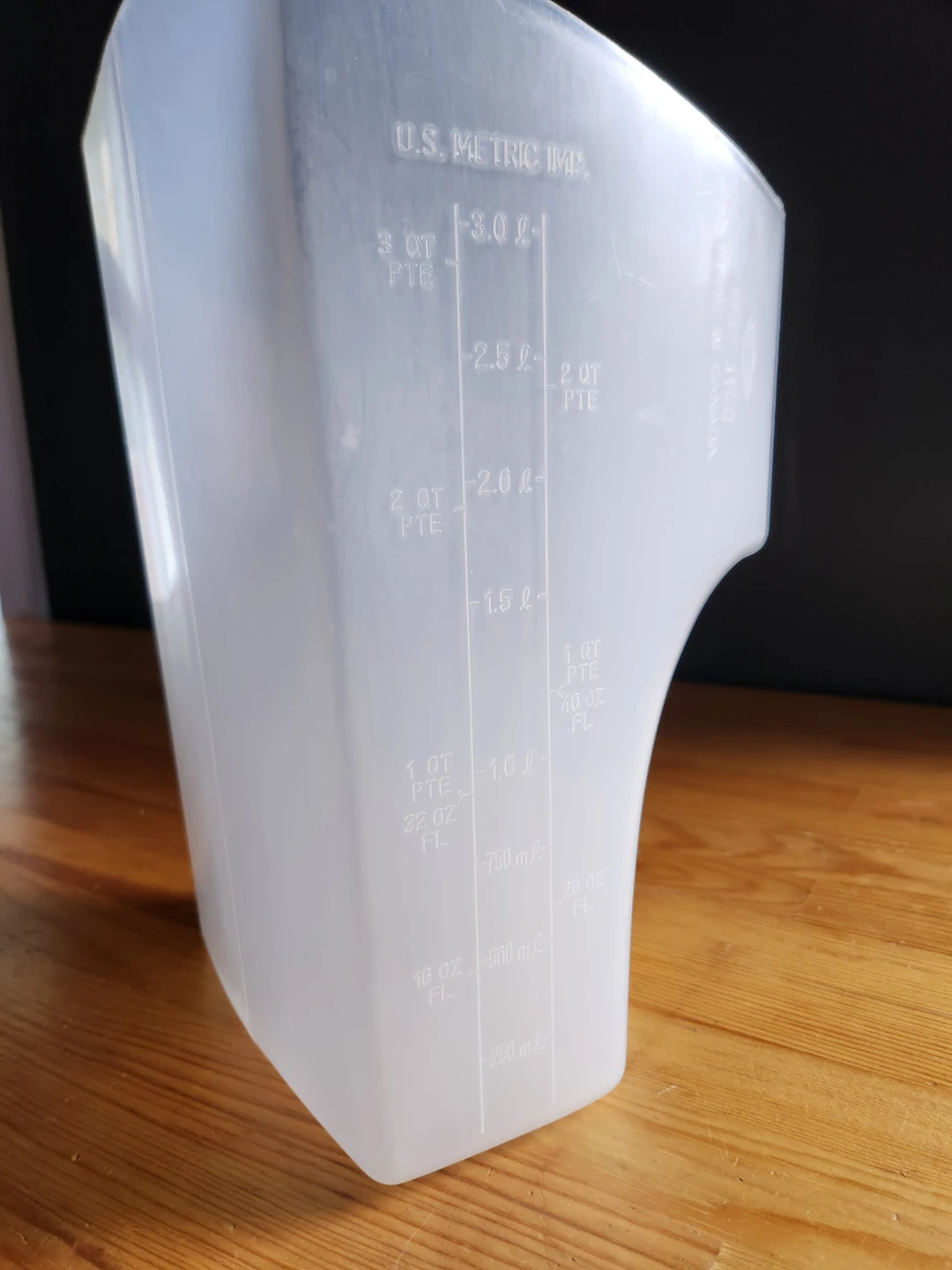 Measuring Scoop Pitcher Plastic 3L - photo 4