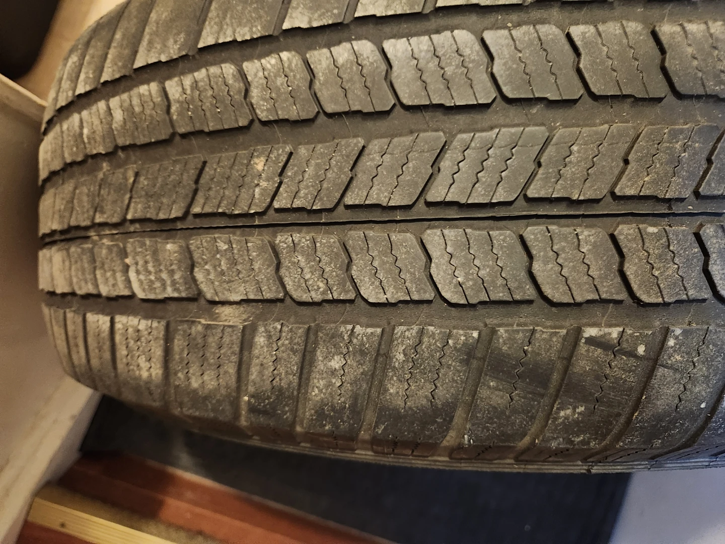 Michelin Defender LTX M/S Tire 235/65R17 - photo 5