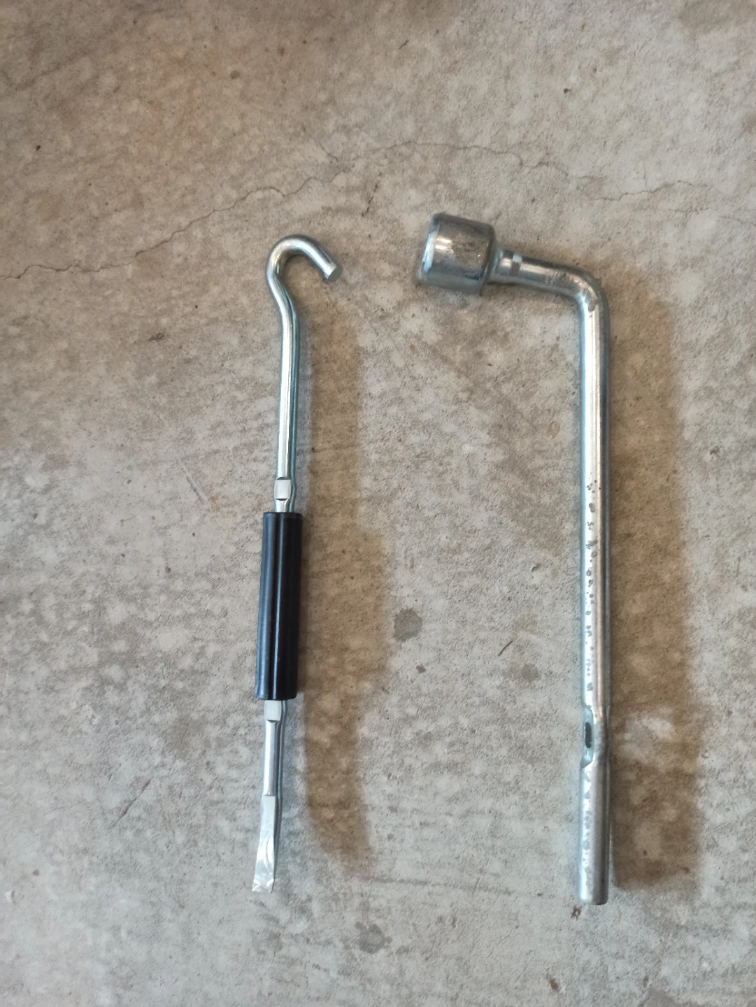Assorted Automotive Jack and Lug Wrench Tools - photo 4