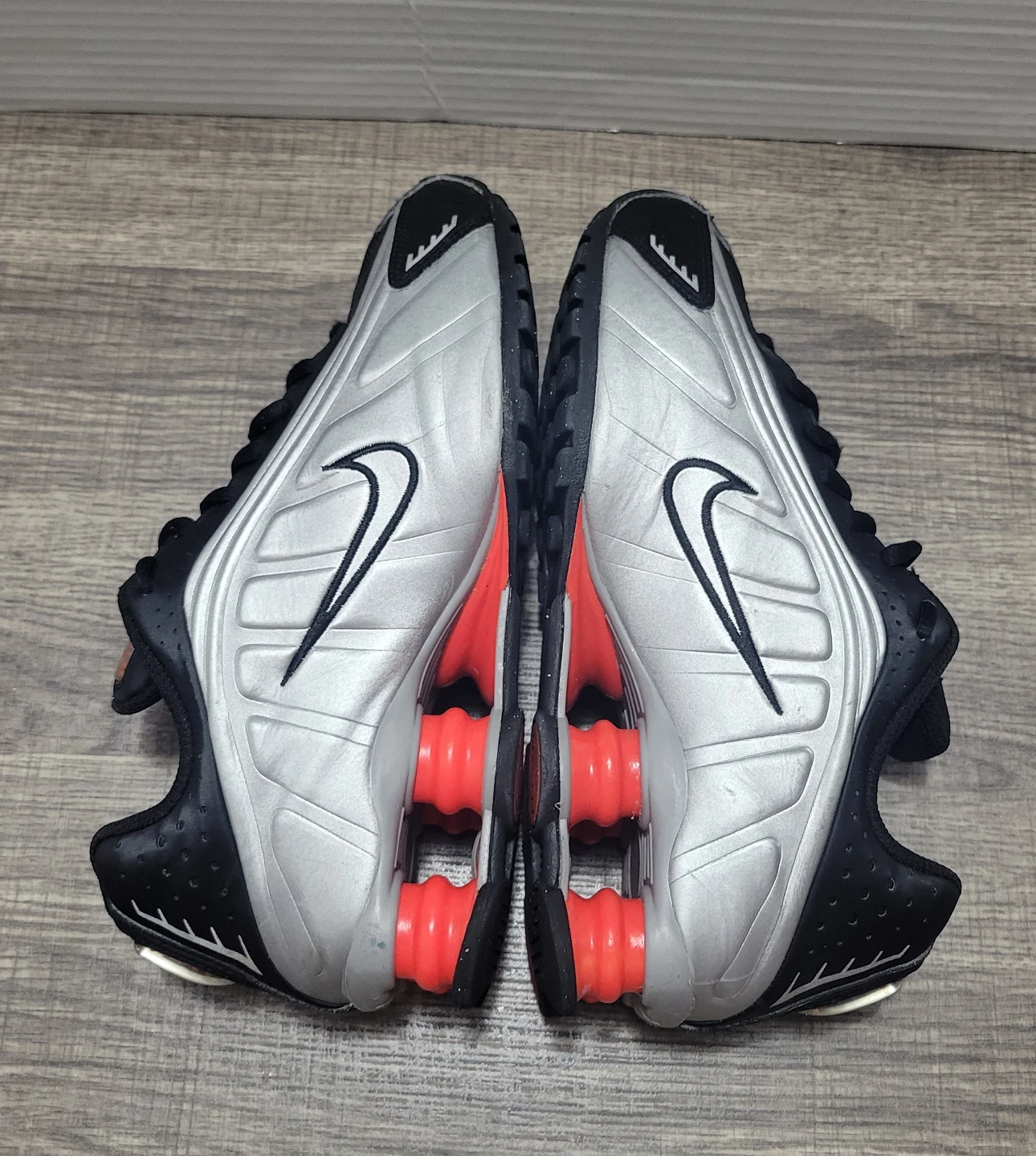 Nike Shox Sneakers Size 3.5 - photo 5