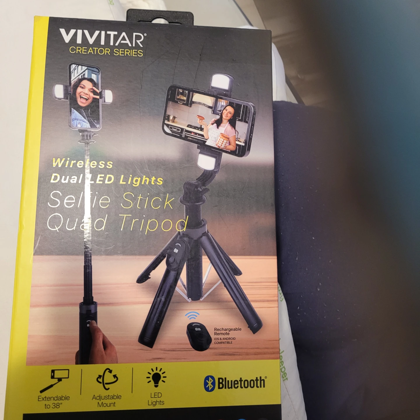 Vivitar Creator Series Wireless Selfie Stick Quad Tripod - photo 2