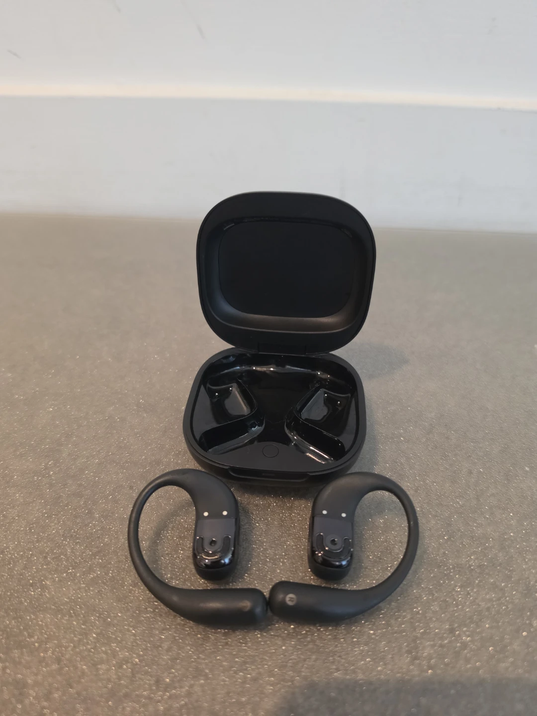 Shokz OpenFit Earbuds - photo 2