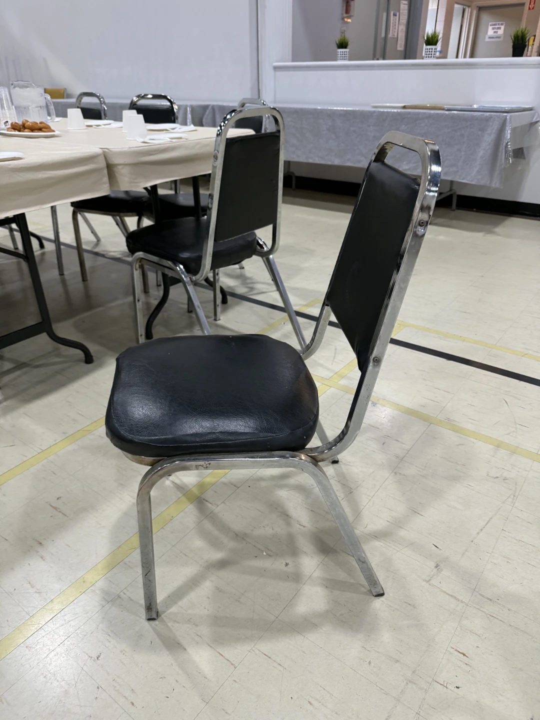 Stackable Banquet Chairs black and brown vinyl chairs - photo 2