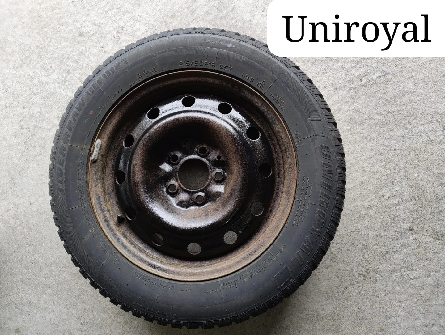 Uniroyal Tiger Paw Ice & Snow 3 Tire 215/60R16 - photo 5