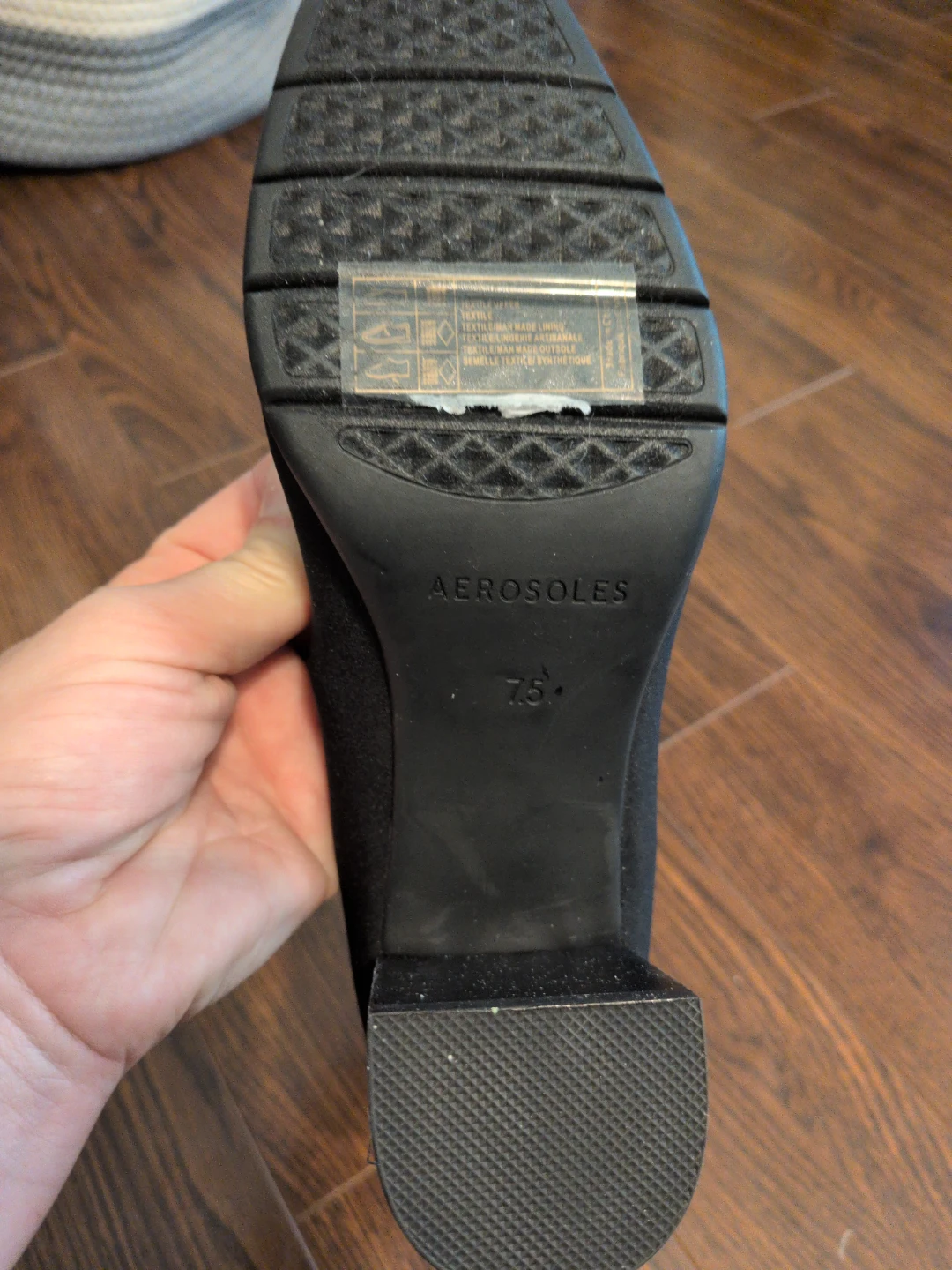 Aerosoles Black Pumps Size 7.5 - photo 3