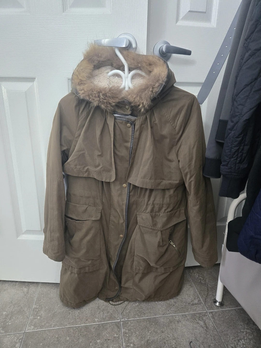 Olive Green Winter Parka- Small - photo 2