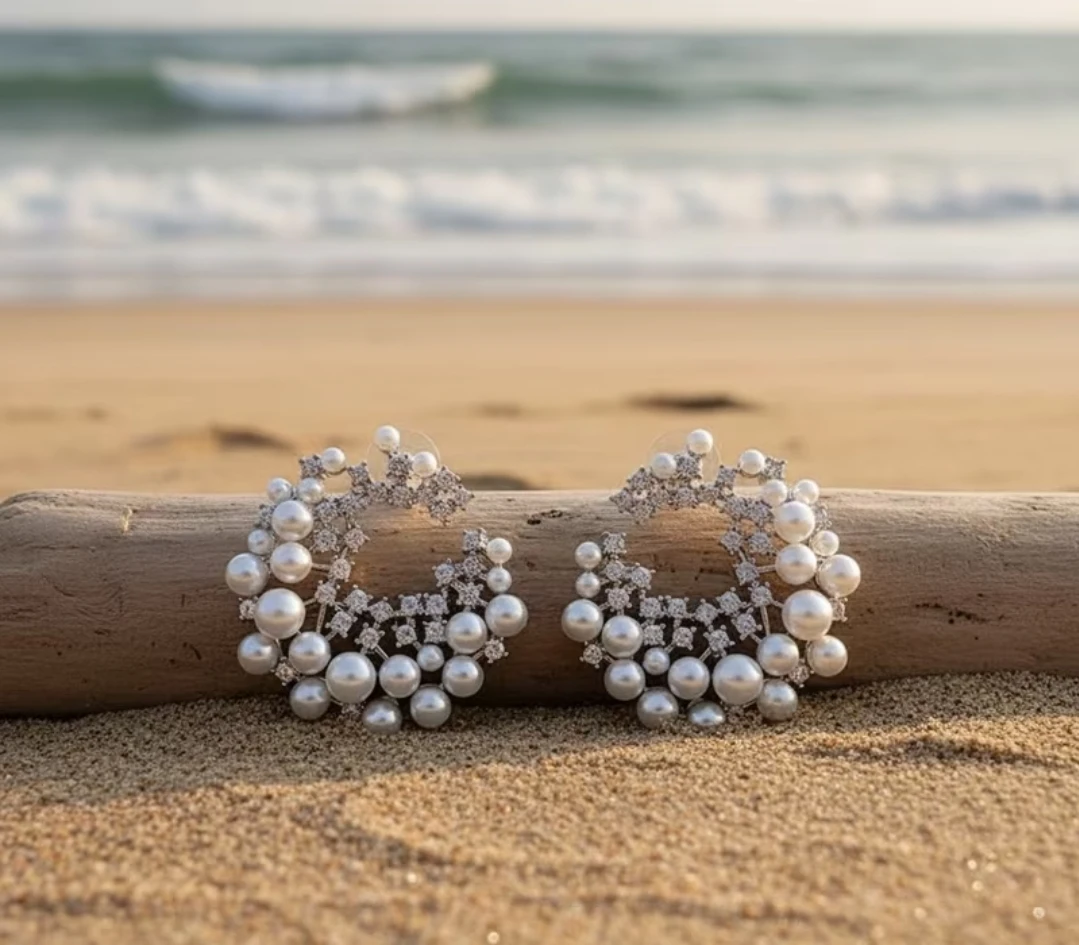 Pearl and Rhinestone Circle Earrings - photo 4