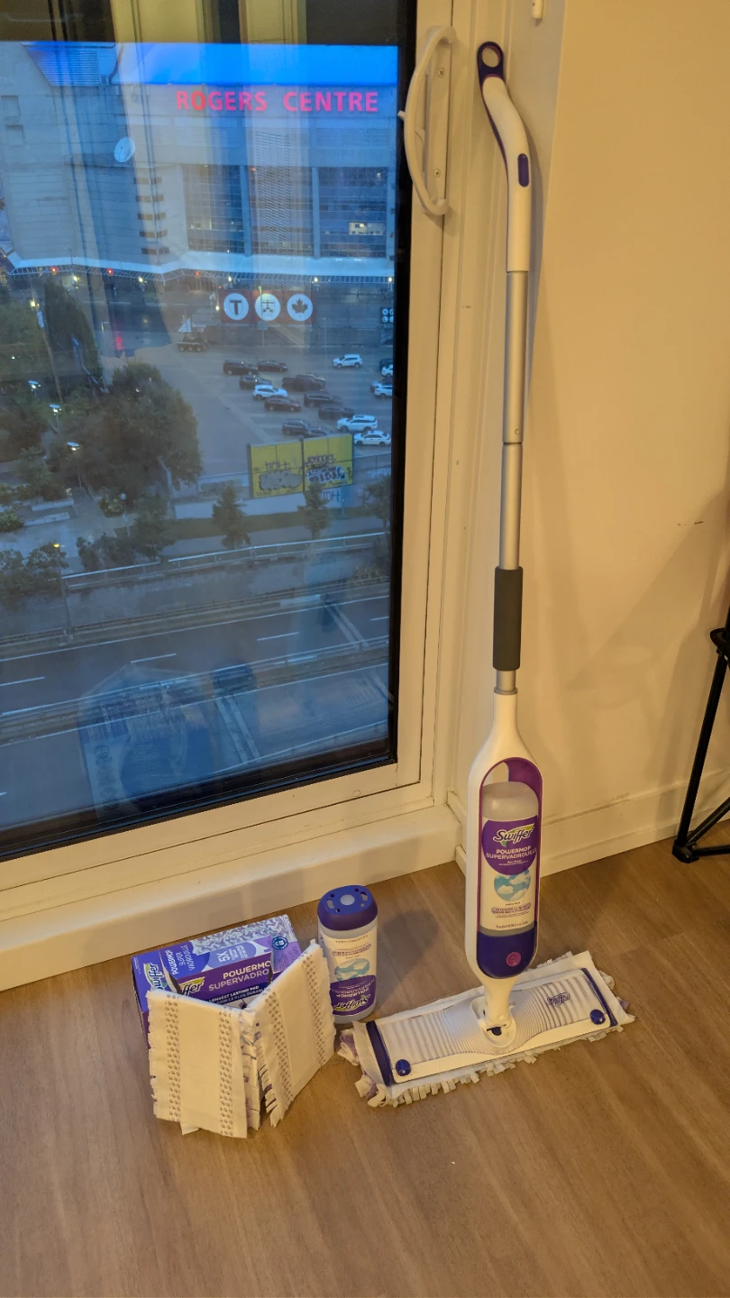 Swiffer PowerMop Kit (with 2 New Pads + 1 New Solution Bottle) - photo 2