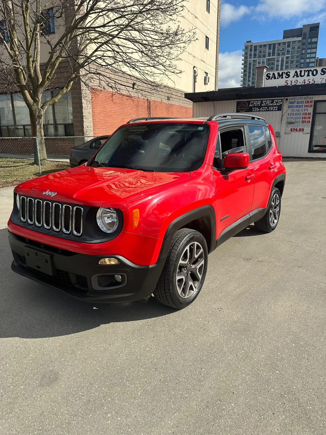 2015 Jeep Renegade - photo 2