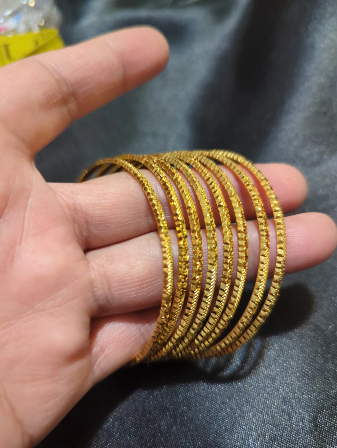 Set of 8 Textured Gold Bangles - photo 2
