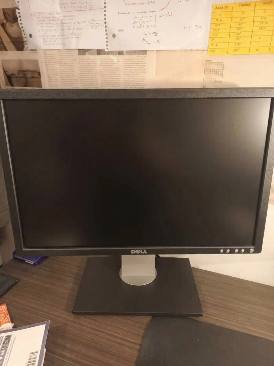 Dell Monitor with VGA & Power Cables