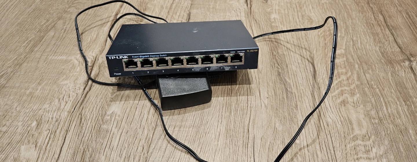 TP-Link 8-Port Gigabit Desktop Switch TL-SG108