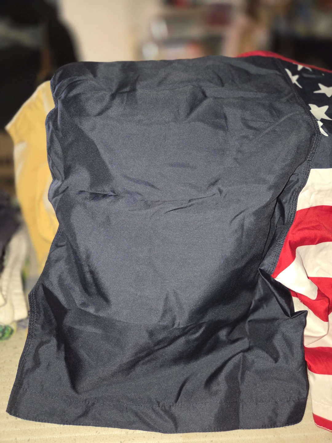 Old Navy 'Stars & Stripes' Swimming Shorts in a Men's 2X - photo 5