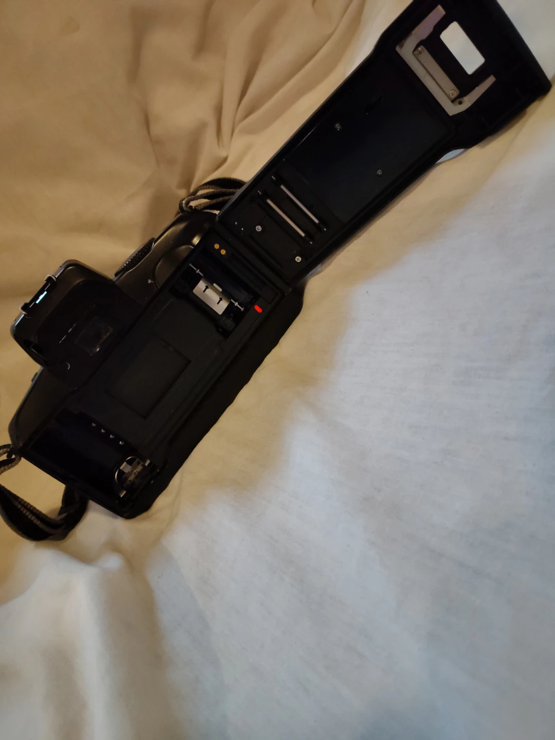 Canon EOS 750QD Camera - photo 3