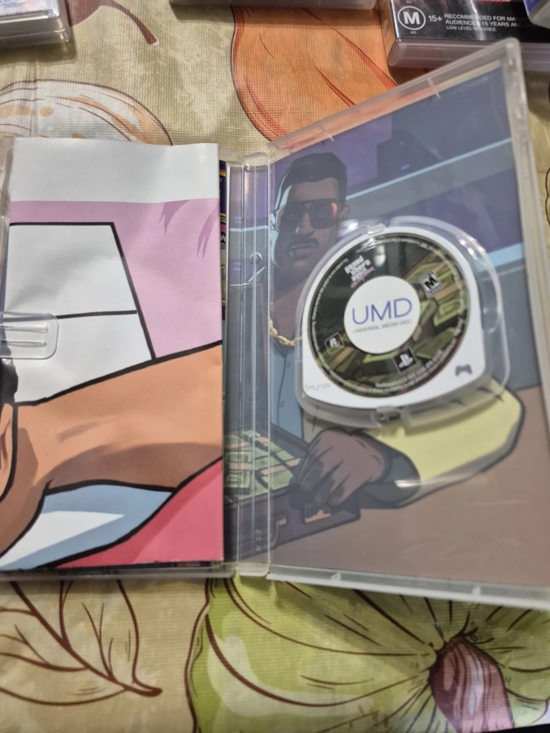 Grand Theft Auto: Vice City Stories for PSP - photo 3