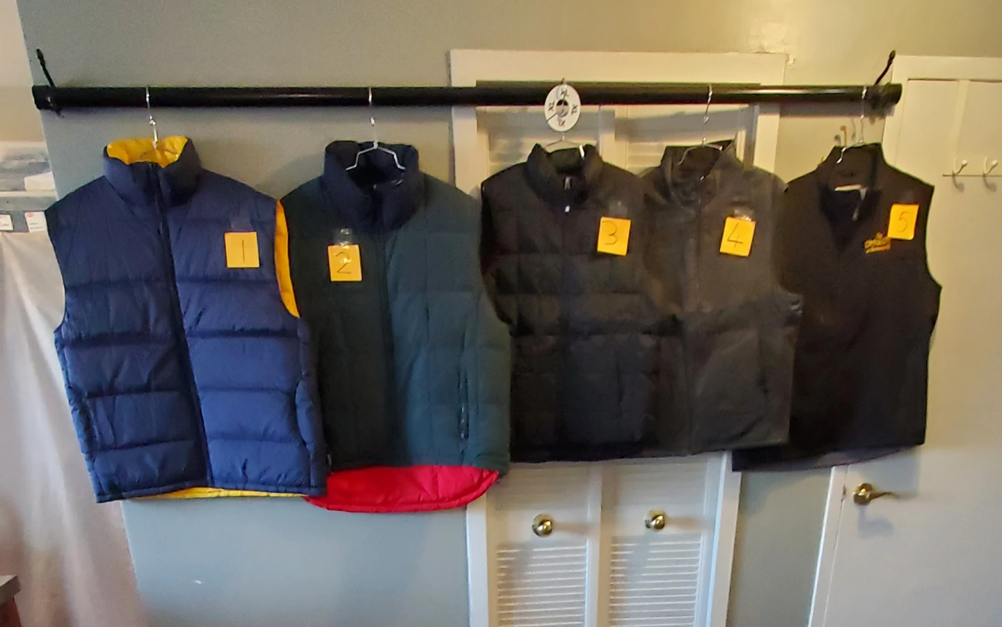 Men's Puffer & Lightweight  Vests  Size  S - XXL