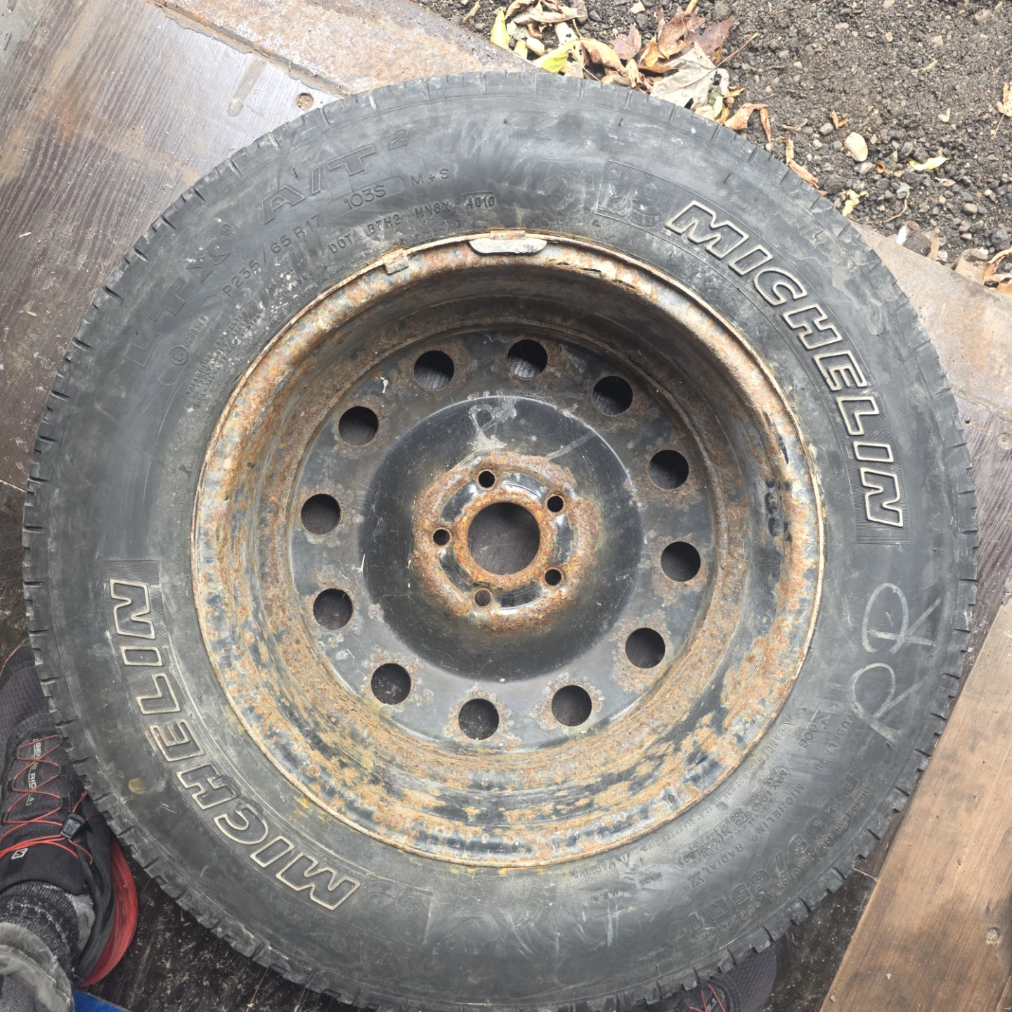 Michelin LTX A/T 2 Tire 235/65 R17 - photo 2