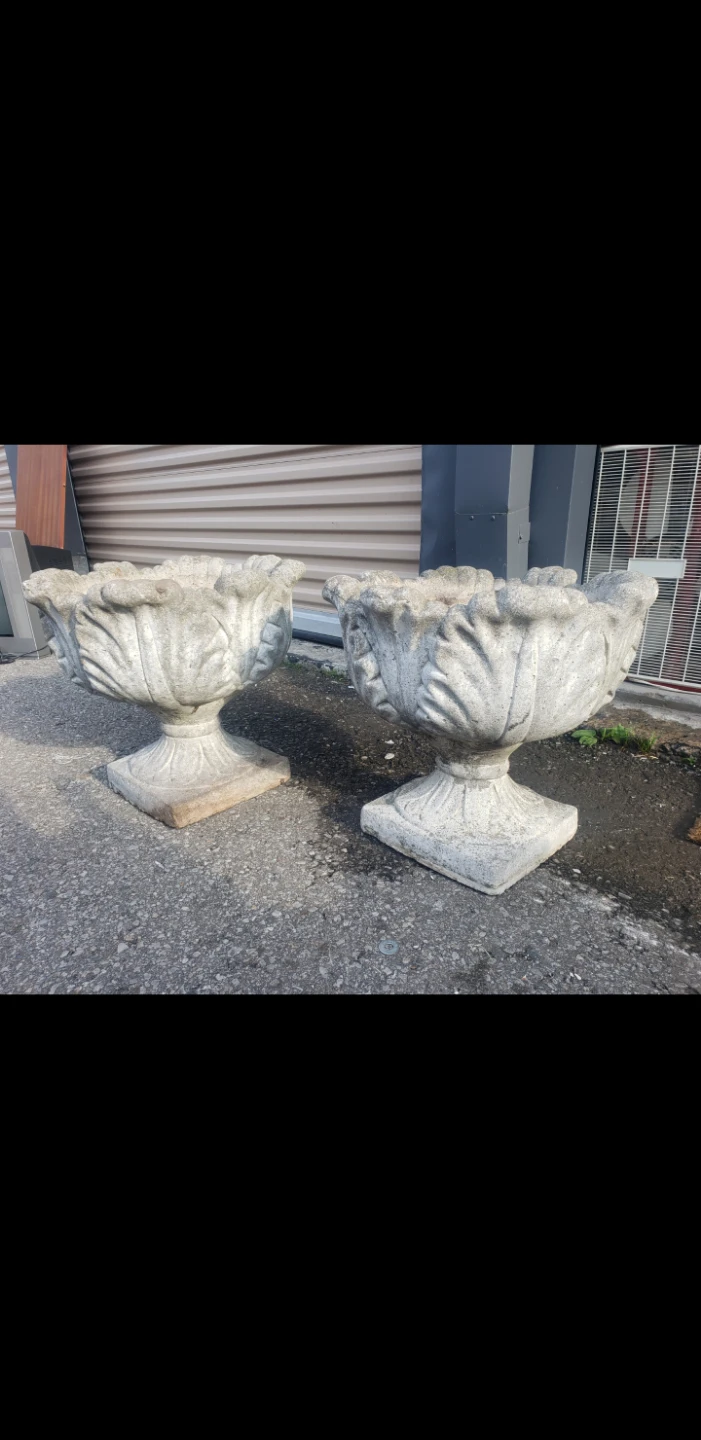 Concrete garden planters