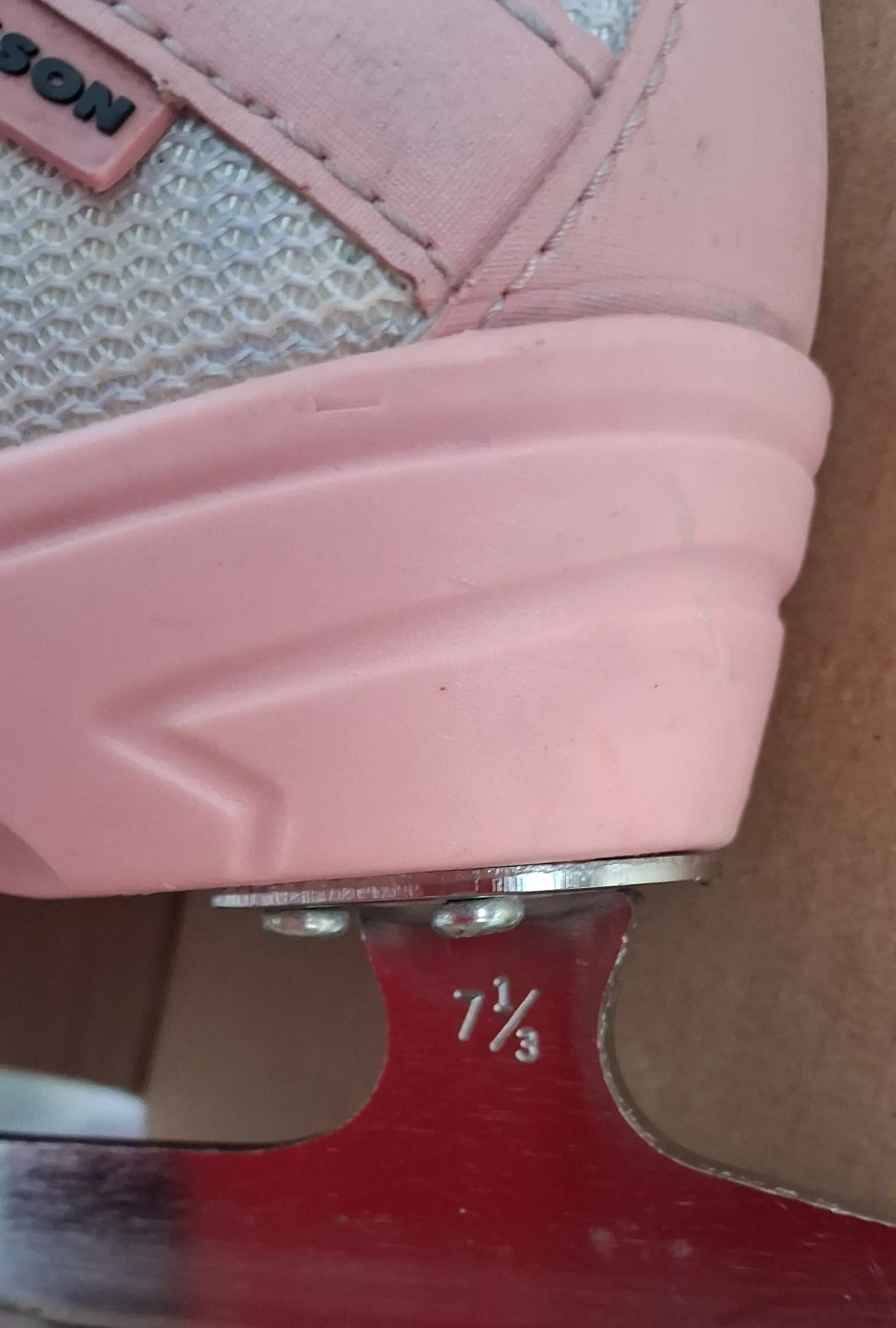 Jackson Softec Pink Ice Skates - photo 4