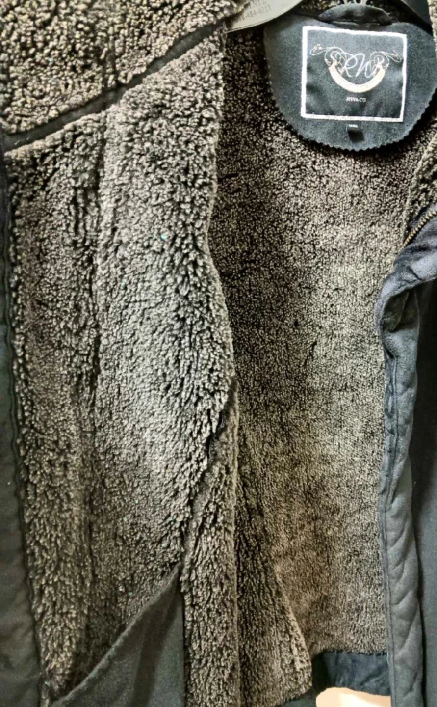 🧥RW&CO. Winter Jacket - Size Medium🧥 - photo 3