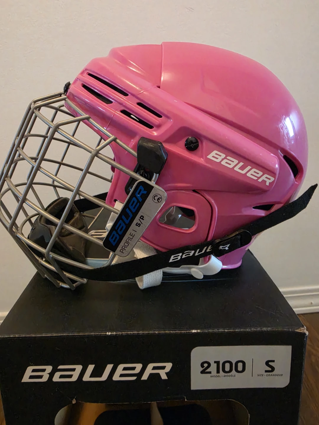 Bauer 2100 Hockey Helmet and Hespeler Skates - photo 4