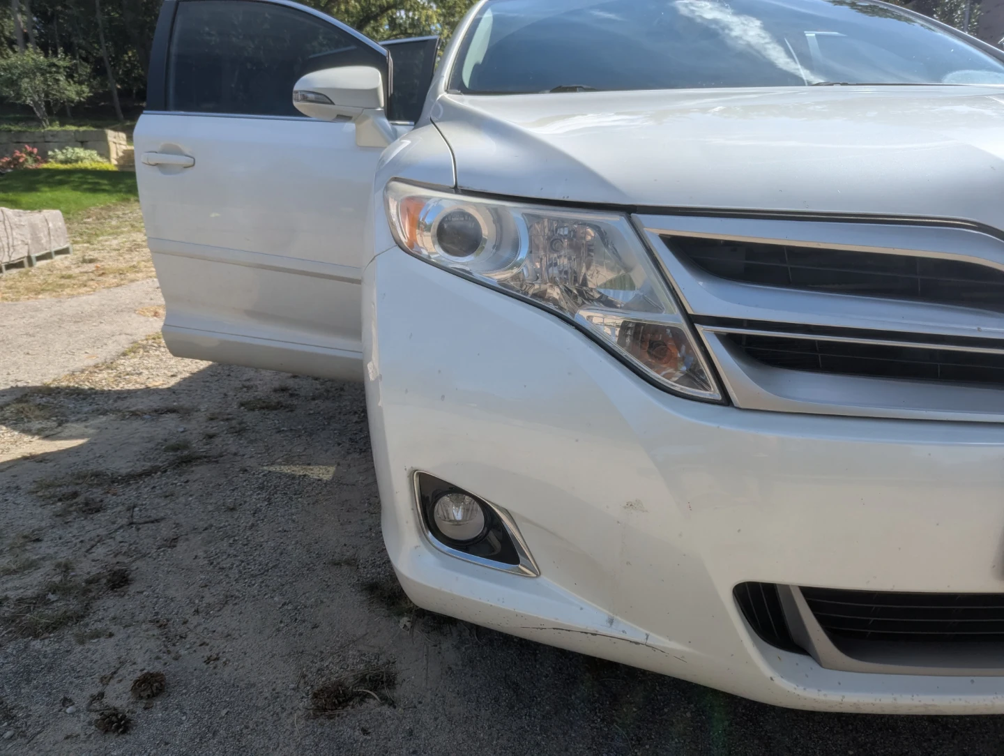 Rare 2016 Toyota Venza redwood edition - photo 2