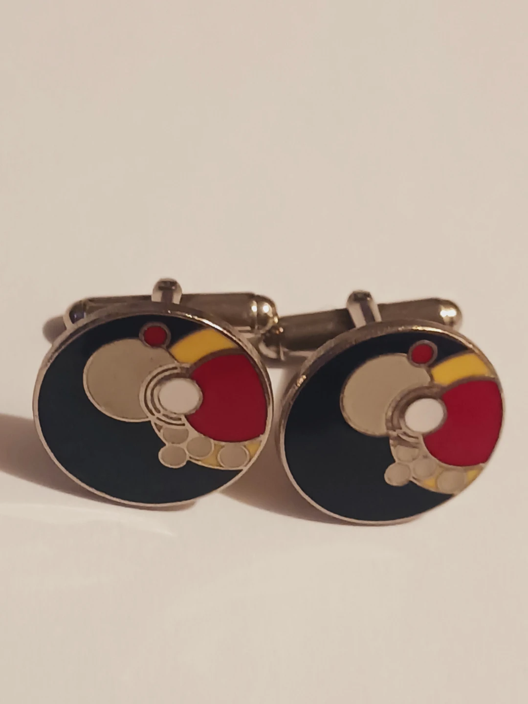 FRANK LLOYD WRIGHT Signed Abstract Geometric Enamel Cufflinks - photo 2