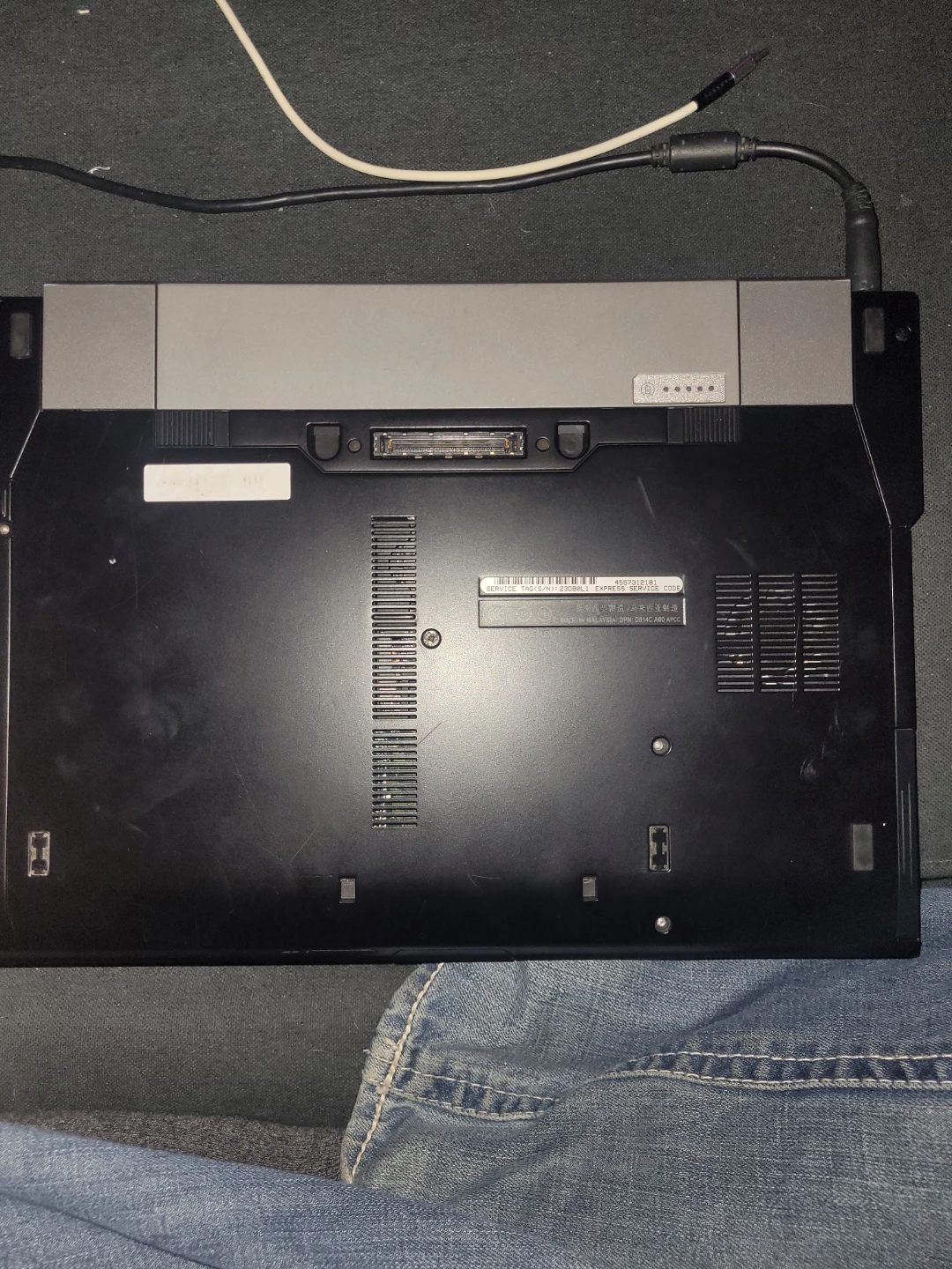 Dell Latitude E6400 Laptop - photo 3