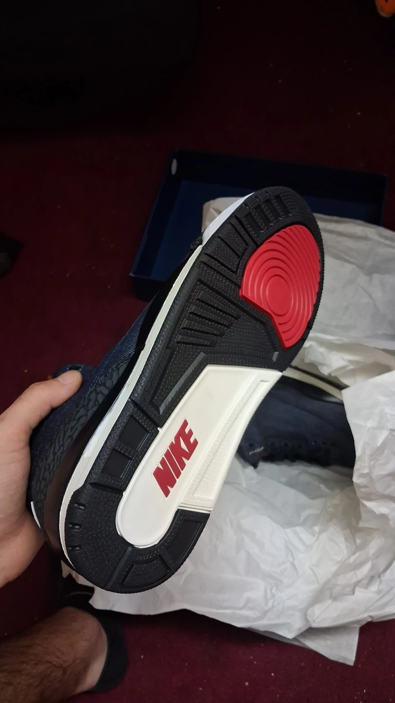 Nike Air Jordan 3 Retro x Levi's Denim Size 11 - photo 2