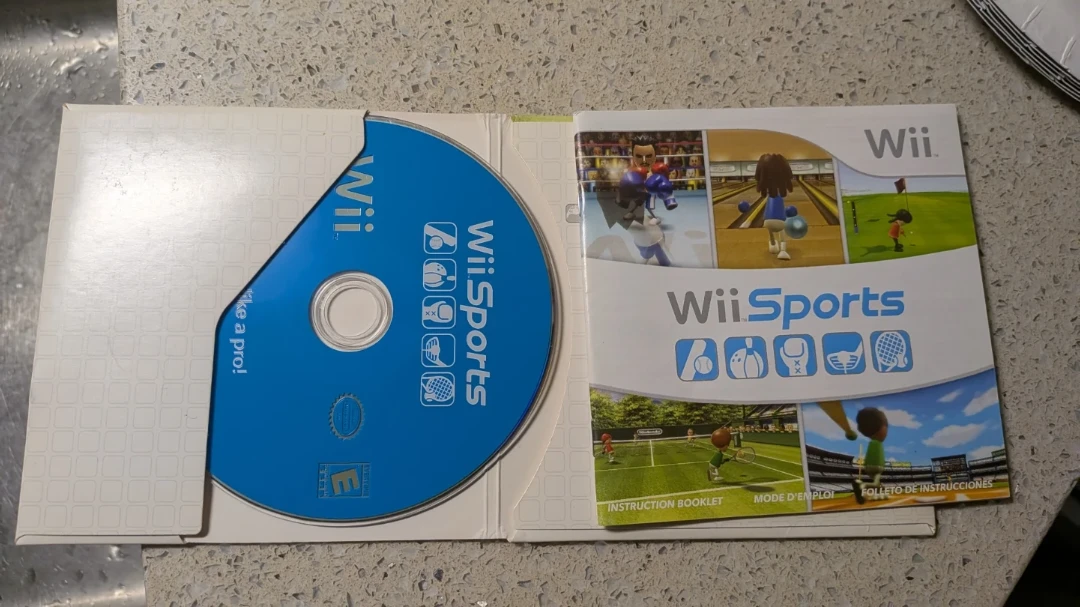 Wii Sports Game for Nintendo Wii - photo 2